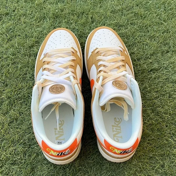 Nike Dunk Low Retro - Picture 4 of 5